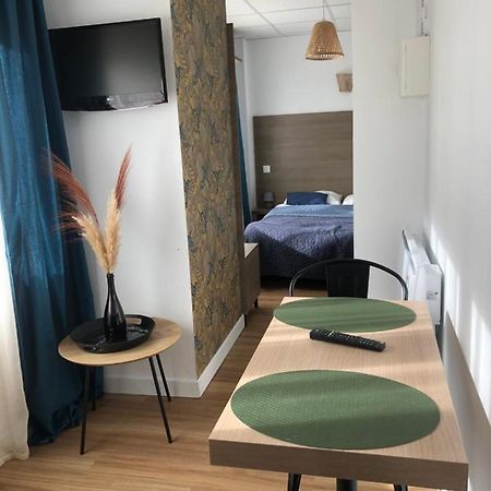 Residence Cosyade Equipee D'Un Parking Prive Gratuit Bourbourg Buitenkant foto