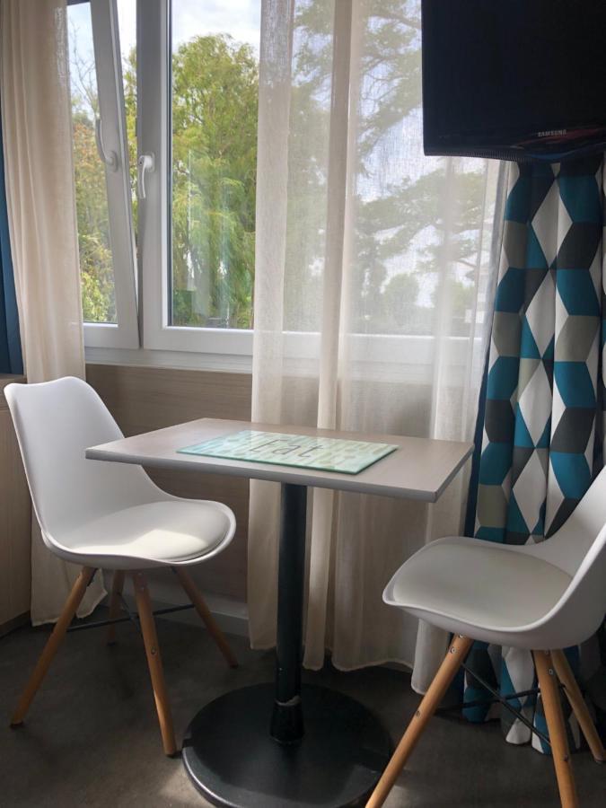 Residence Cosyade Equipee D'Un Parking Prive Gratuit Bourbourg Buitenkant foto