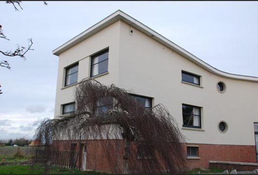 Residence Cosyade Equipee D'Un Parking Prive Gratuit Bourbourg Buitenkant foto