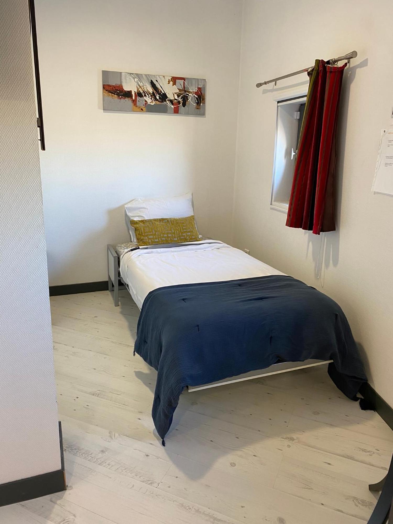 Residence Cosyade Equipee D'Un Parking Prive Gratuit Bourbourg Buitenkant foto