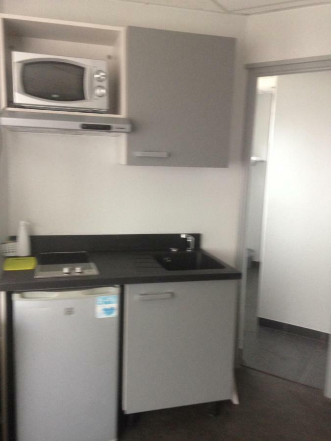 Residence Cosyade Equipee D'Un Parking Prive Gratuit Bourbourg Buitenkant foto